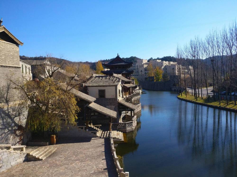 北京|隐藏在北京深山的小镇，长城下的江南水乡，被称为“北方乌镇”