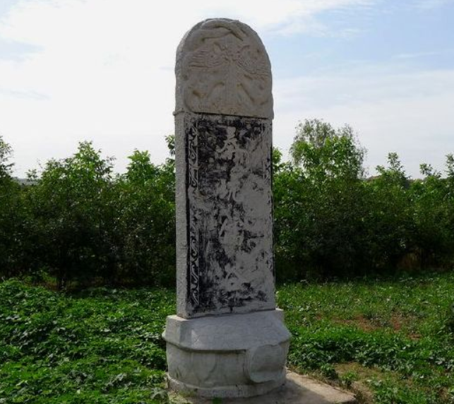 临潼县|陕西临潼鬼沟出土无头石人，经过考证，这里在秦朝发生过一件大事