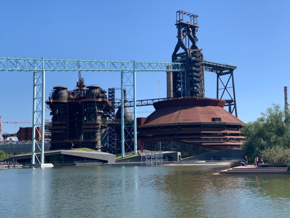 徐英波|首钢园里拍大片，国潮夜游赏花灯！假期京城这些新景点人气足