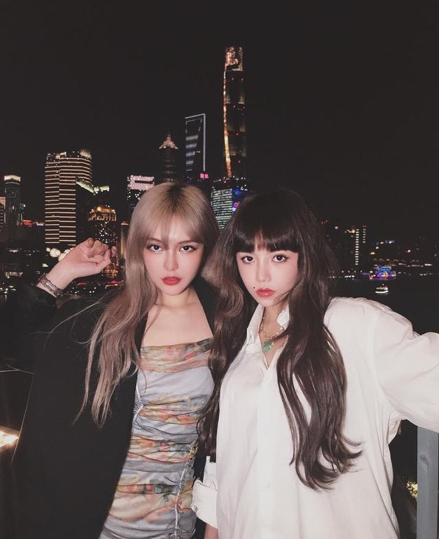 周扬青|周扬青再拍杂志写真，个性造型如童话公主，颜值与气质兼具