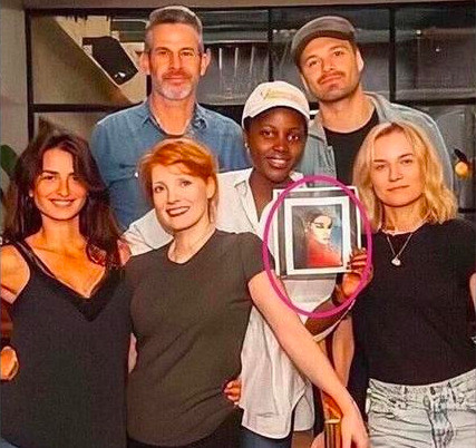 范冰冰|范冰冰复出之路再添阻碍！新作首款海报曝光，却因内含国旗惹争议