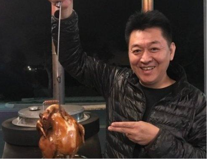 庹宗华|他曾是当红琼瑶小生，家暴小15岁娇妻还骚扰空姐，发福丑到认不出