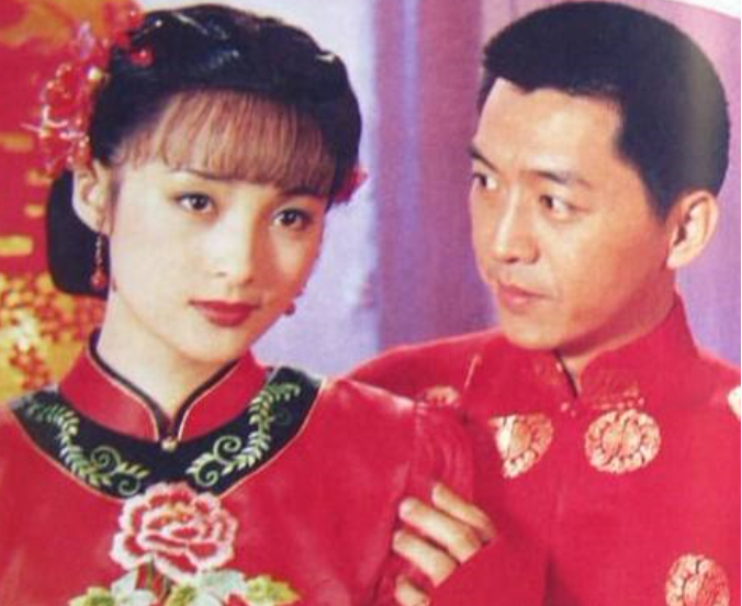 庹宗华|他曾是当红琼瑶小生，家暴小15岁娇妻还骚扰空姐，发福丑到认不出