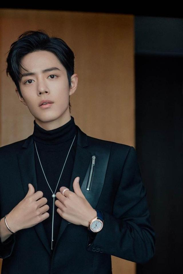 肖战|肖战最新写真太油腻了吧！生日买热搜，怪不得被这么多人喷