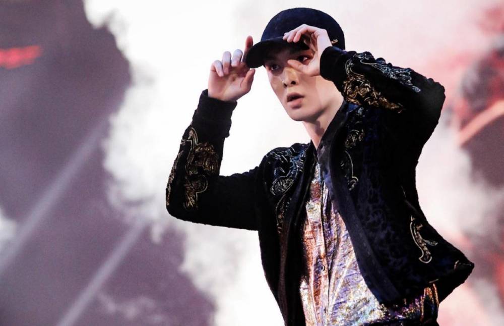 肖战|明星工作室有多重要？肖战公关混乱，张艺兴工作室文案有水平