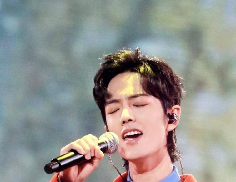 肖战|明星工作室有多重要？肖战公关混乱，张艺兴工作室文案有水平