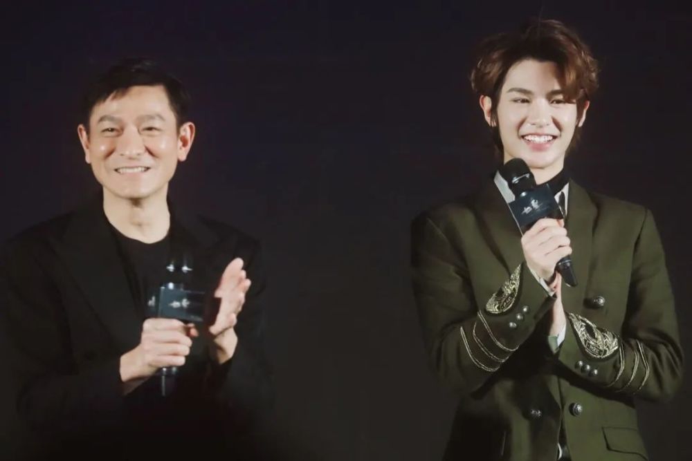 刘德华|刘德华父亲也是隐形富豪，豪掷3300万香港首购房，节省978万元