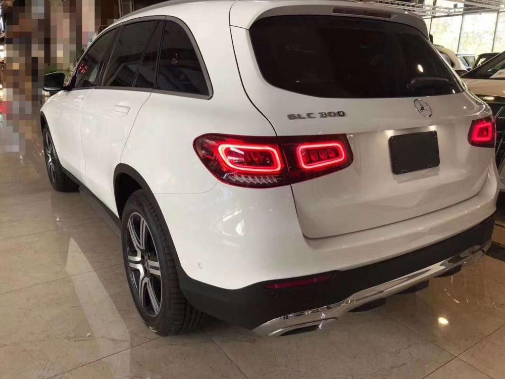 20款奔驰glc300墨版