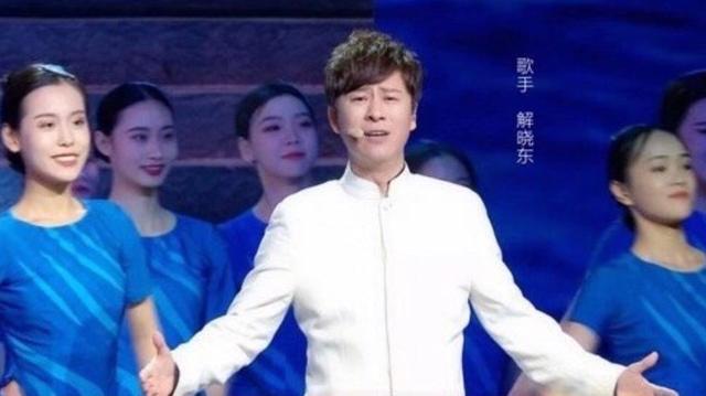 解晓东|让章子怡、海清甘当绿叶的解晓东掀回忆杀，52岁走出抑郁仍帅气