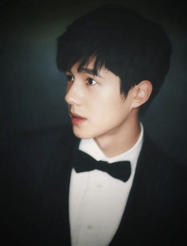 票房|他是95后首位电影票房破百亿的演员，被质疑当不了男主，翻车了？