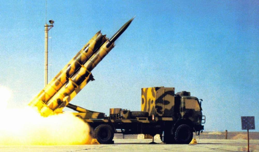 中国这款火箭炮打480公里,射程全球翘楚,为何我军一直没装备?