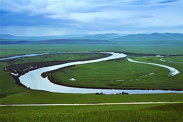 黑龙江如果以海拉尔河-额尔古纳河为源,全长4400千米,如果以石勒喀河