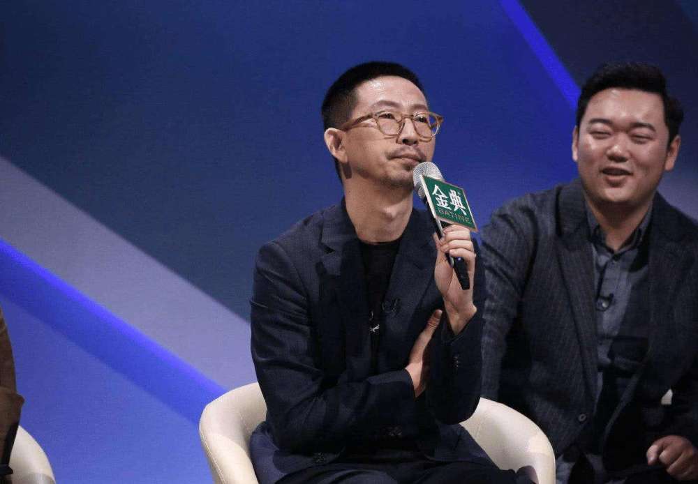 丁太升|丁太升又蹭尔冬升热度，强调点评不需要资格，却被当场揭开遮羞布