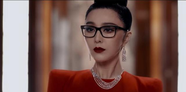 范冰冰|范冰冰新片预告太飒，女神红裙束发太美，打戏身手敏捷有看头