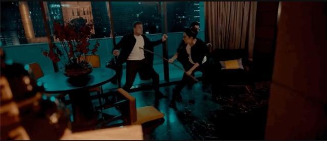 范冰冰|范冰冰新片预告太飒，女神红裙束发太美，打戏身手敏捷有看头