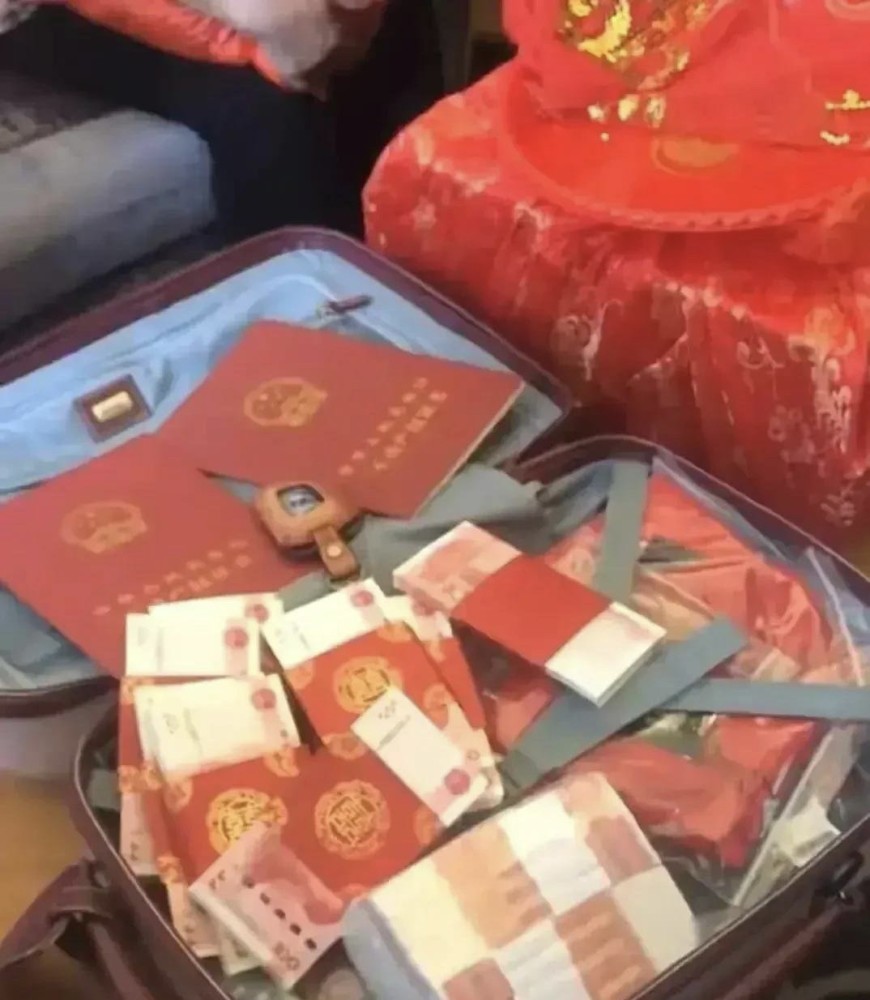 朱之文|“草根明星”大衣哥低调，儿子结婚排场不大，疫情却捐款140万