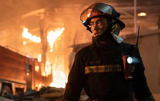 票房|百亿票房先生简史：从70后黄渤吴京沈腾到95后刘昊然