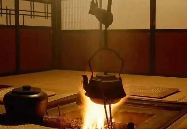 围炉夜话|《围炉夜话》10句格言，道尽世态人情，让人恍然大悟！