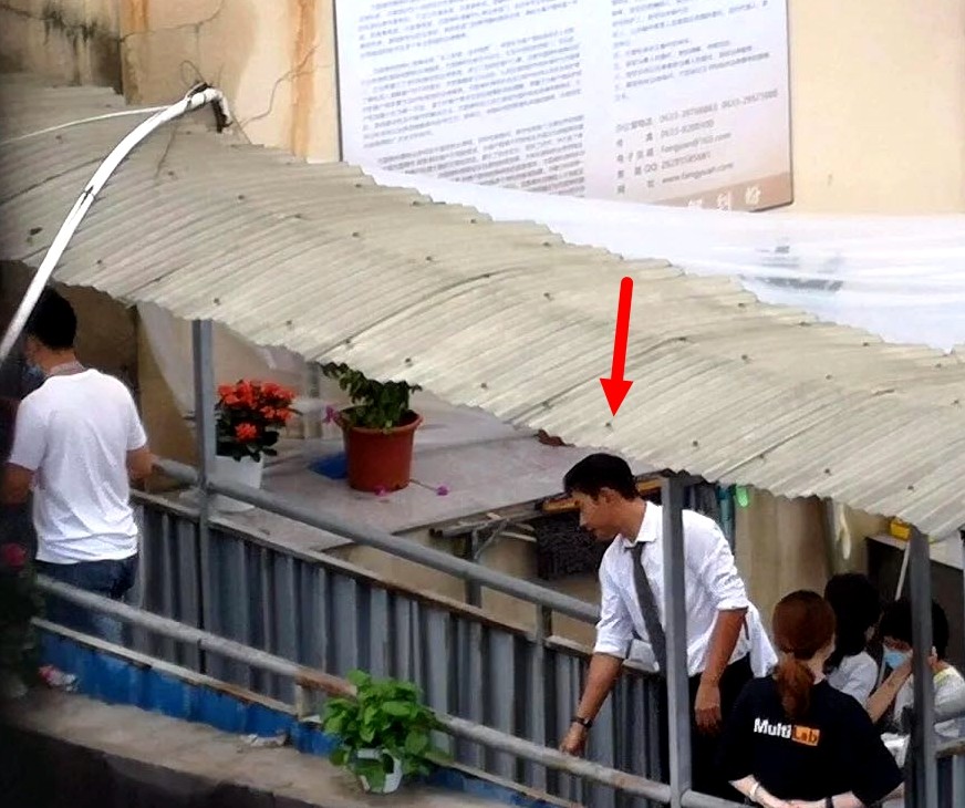 赵丽颖|网友偶遇赵丽颖罗晋拍戏，曝颖宝“特别瘦”，目测身高160厘米