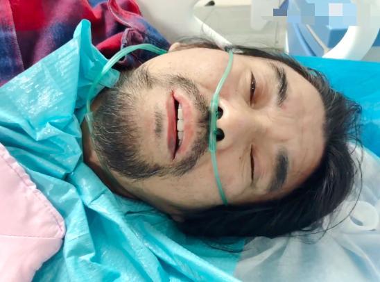 面筋哥|面筋哥确诊肺癌晚期！插呼吸管躺床上身形消瘦，称不知还能活几年