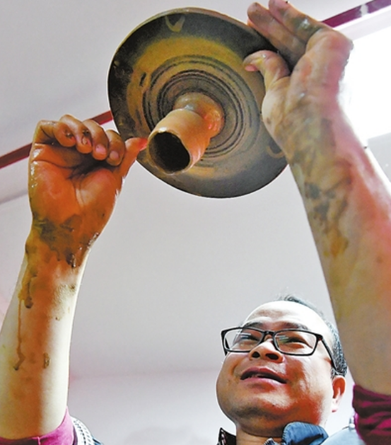 陶艺|“陶陶乐”！云浮人假期新玩法