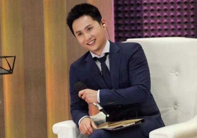 肖战|蓝忘机配音边江为肖战庆生无辜被网暴，删微博道歉，黑粉难伺候