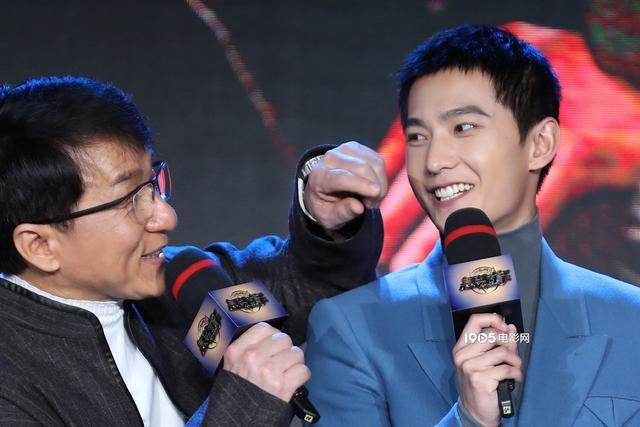 急先锋|搏击专家：急先锋票房需12亿才能收回成本，鹿晗的流量水分太大