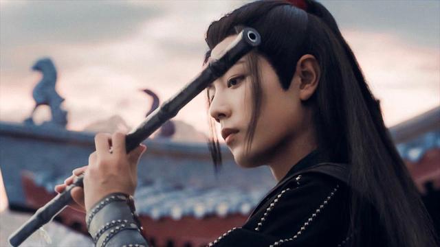 肖战|只因给肖战送生日祝福，配音演员遭网暴，被骂出轨都算是轻的了