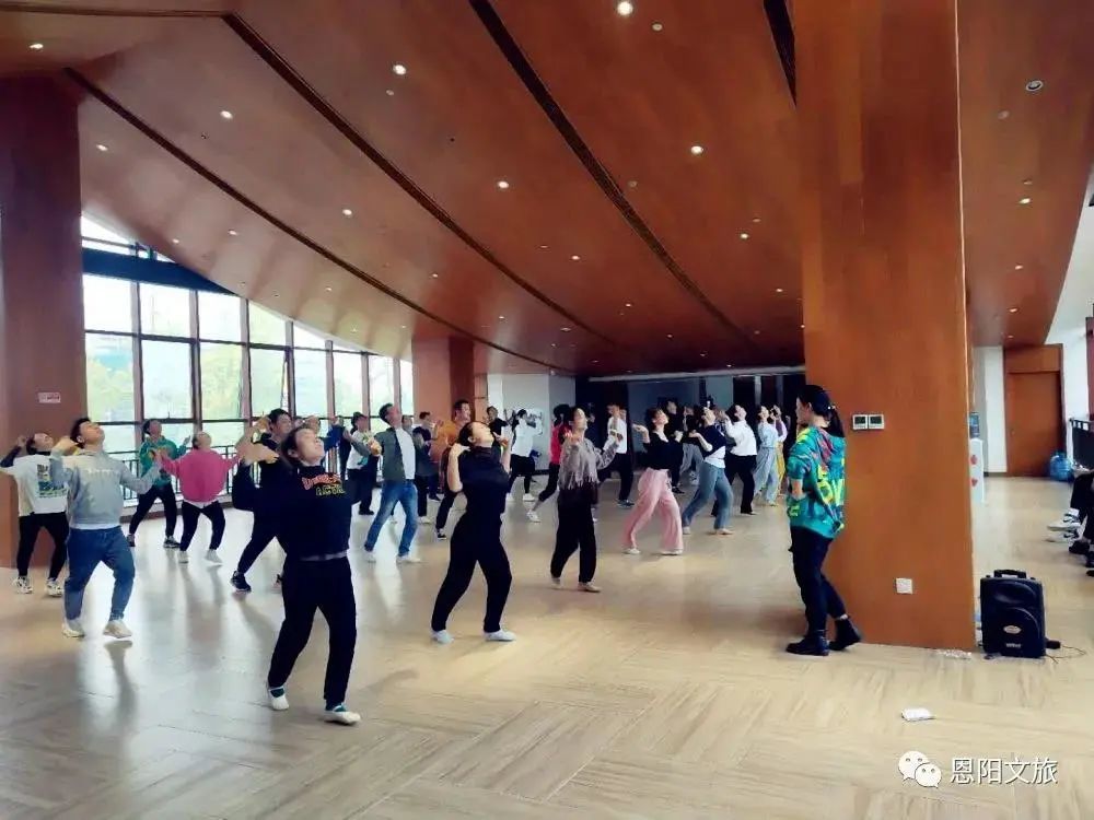 巴人|10月14日开幕！第八届巴人文化艺术节开幕式各项工作稳步推进中