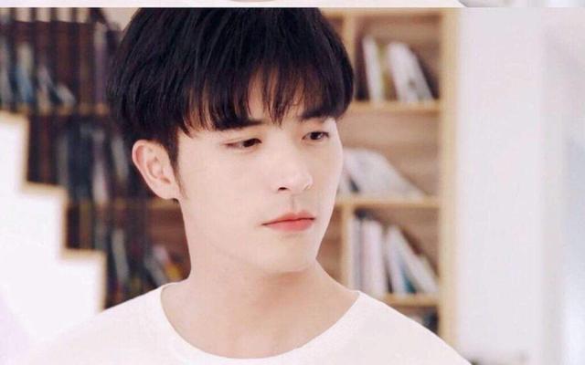 赵露思|继《我喜欢你》之后，赵露思携两部新剧来袭，男主都是高颜值帅哥