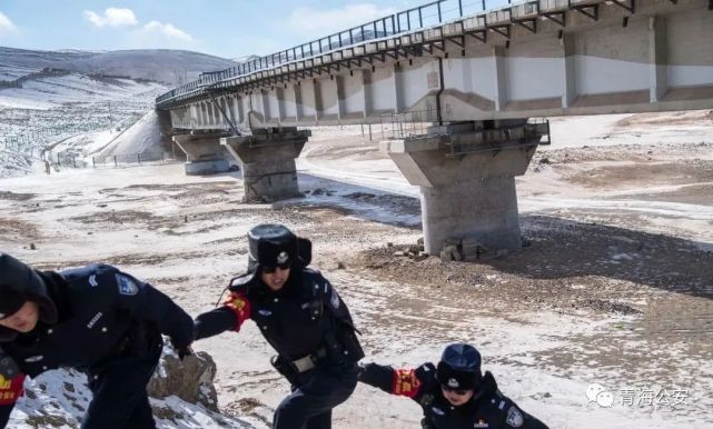 最远派出所|在世界铁路海拔最高点坚守的派出所兄弟