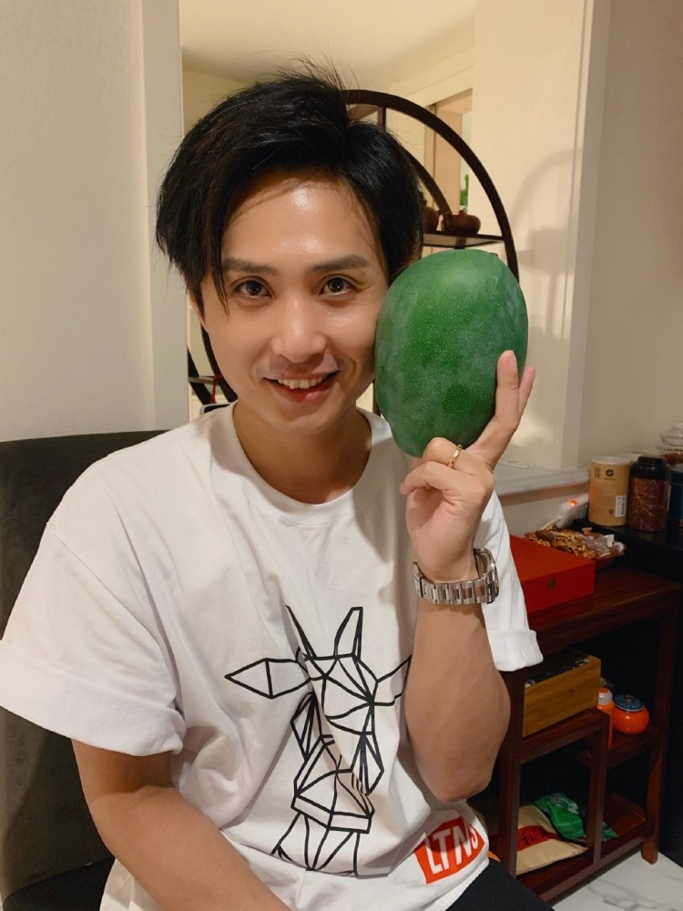 肖战|为肖战庆生而遭网曝，乔诗语霸气回怼，边江发文道歉再引争议