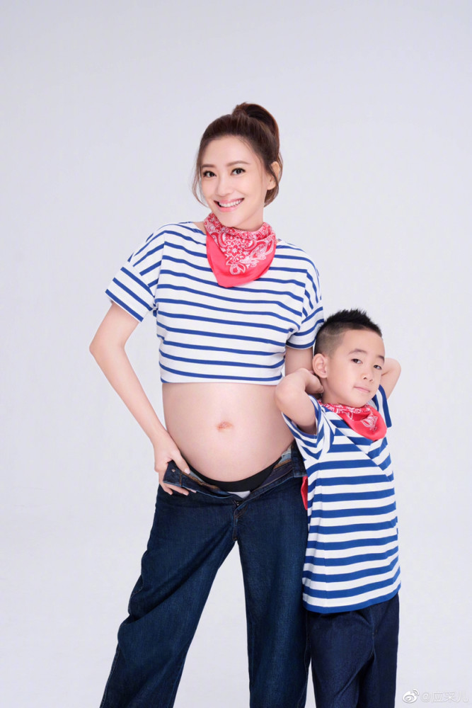 应采儿|陈小春不愧是宠妻狂魔，亲自学摄影替应采儿拍孕妇照，成片令人惊艳