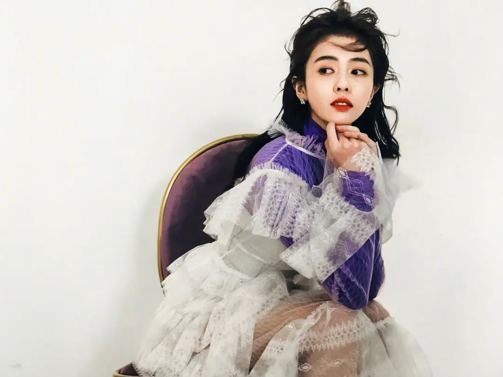 陈芊芊2|《陈芊芊2》请不起赵露思，新女主是人气小花，刚搭档罗云熙大火