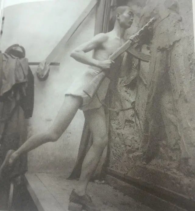 人民英雄纪念碑|人民英雄纪念碑上所有花纹，全部出自林徽因之手！