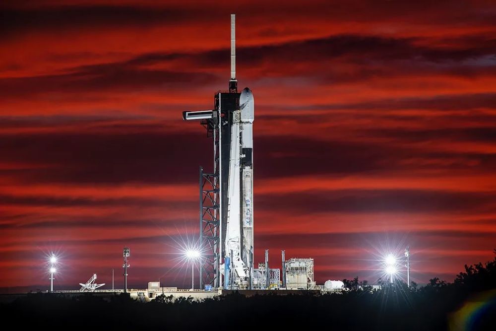 spacex|SpaceX打出明星级火箭，首次大胆使用三手整流罩