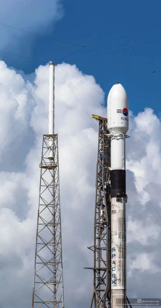 spacex|SpaceX打出明星级火箭，首次大胆使用三手整流罩