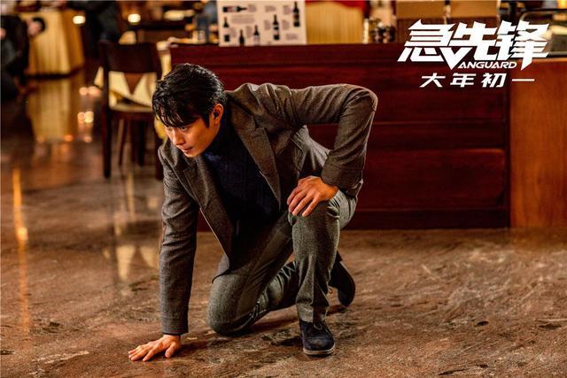 急先锋|《急先锋》票房惨淡，原因不仅是排片率低，还有影片太“成龙”了