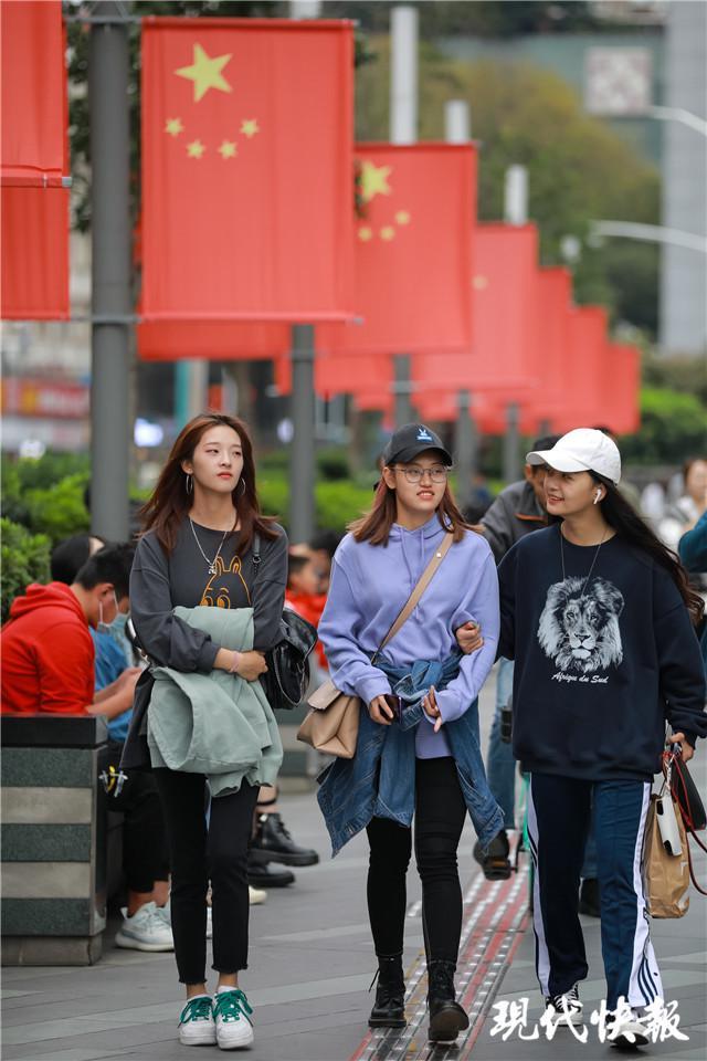 明天江苏南部有零星小雨 假期收尾迎来好天气 气温缓慢回升 腾讯新闻