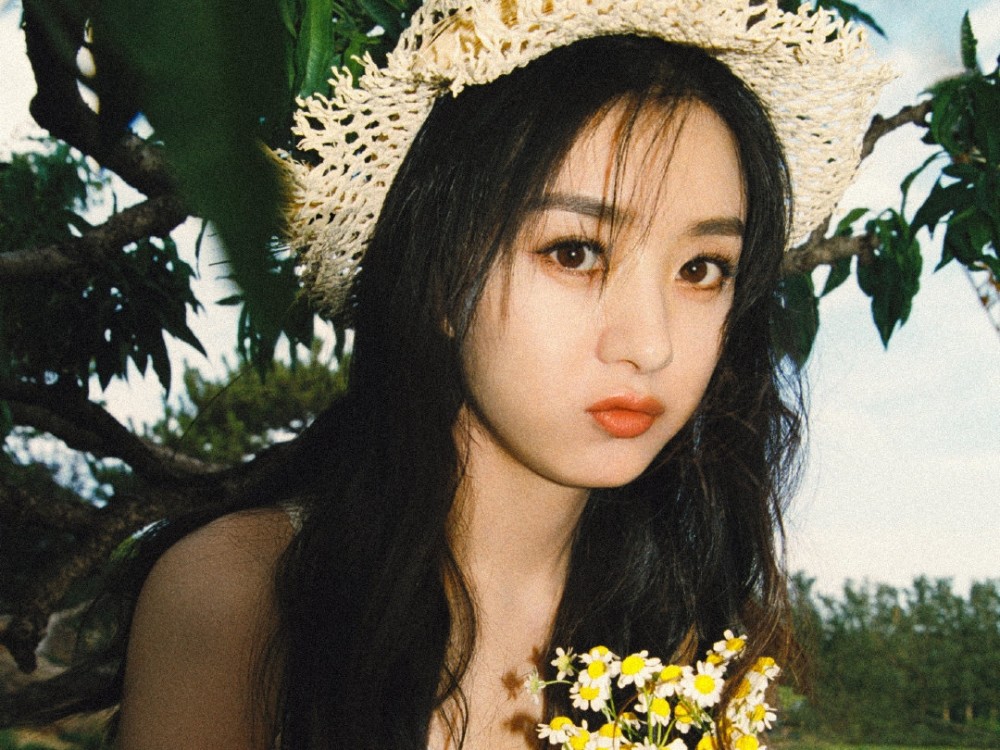 赵丽颖|赵丽颖十月份行程公布，《幸福》拍摄全程保密，网友期待生日会