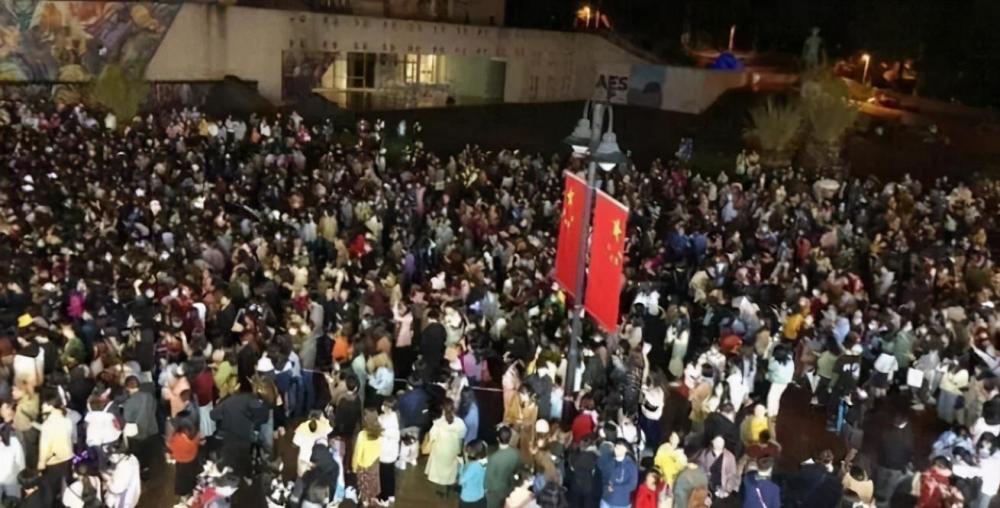 肖战|肖战粉丝应援被嘲，生日祝福略显冷清，边江道歉疑蹭热度