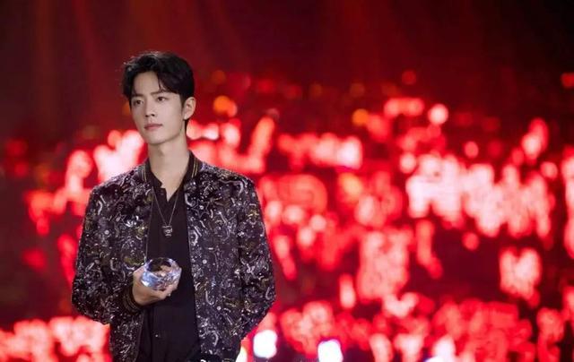 粉丝|管理所有粉丝，肖战无能为力，涂鸦事件真相反转，个别粉丝不无辜