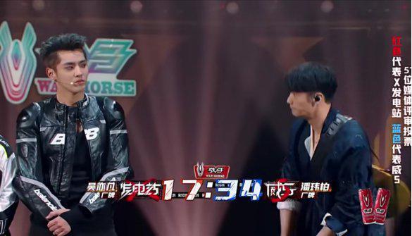 吴亦凡|吴亦凡当众摔麦，不满离场，看傻众人，是真性情，还是输不起！