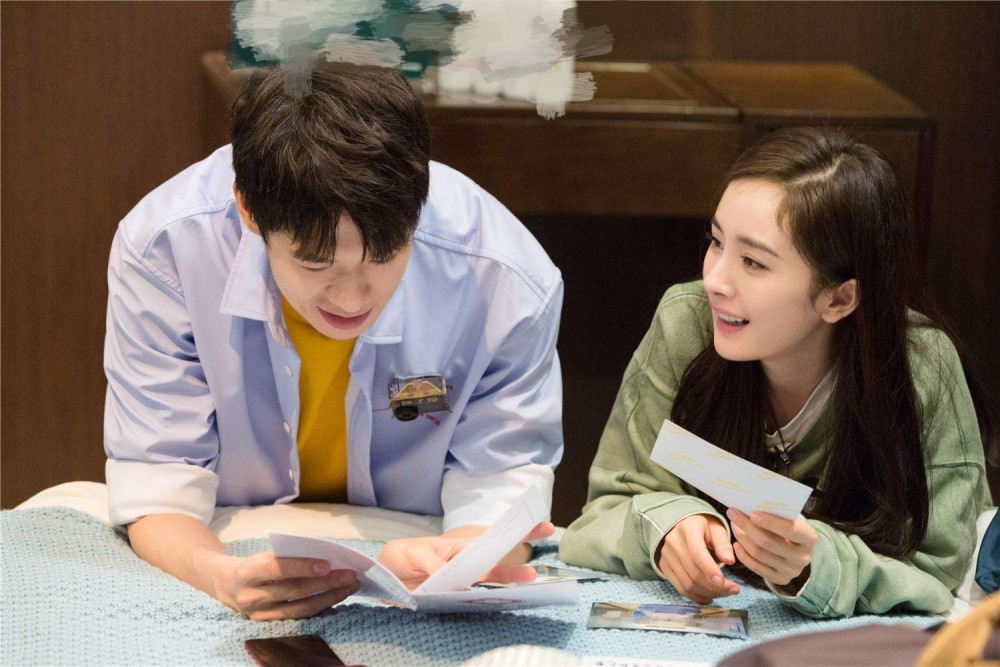 胡歌|又传胡歌杨幂深夜官宣结婚，谣言不断，只因两人曾经太甜蜜