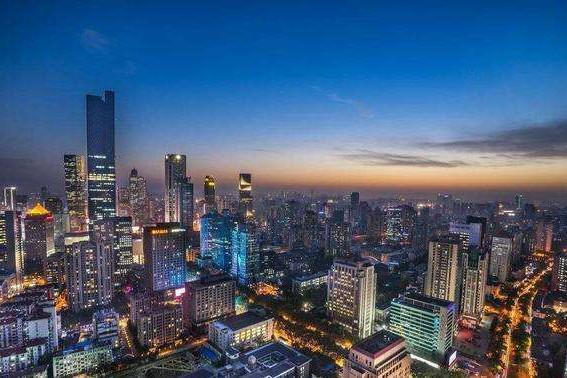 最新各省区市人口密度排名，上海第三，江苏第六，第一是座赌城