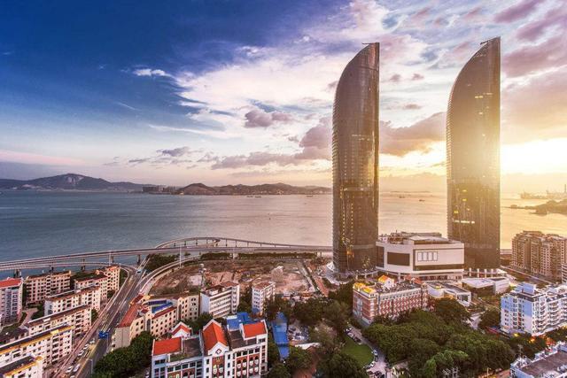 最新各省区市人口密度排名，上海第三，江苏第六，第一是座赌城
