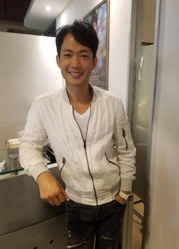 敖嘉年|22年首做男主角，TVB离巢绿叶常在太太面前哭，达成共识不要孩子