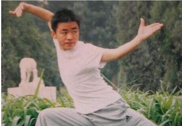 王宝强|从《士兵》到《家乡》，王宝强跟陈思诚背后的故事并没有那么简单