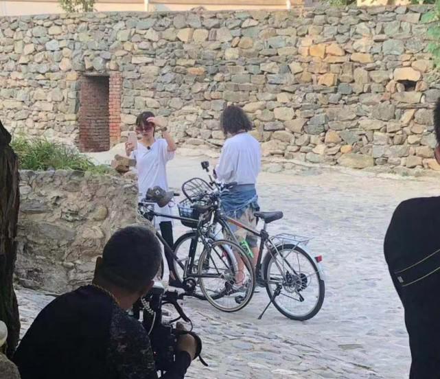 陈意涵|陈意涵儿子正面曝光，网友感叹：浪费了妈妈的好基因