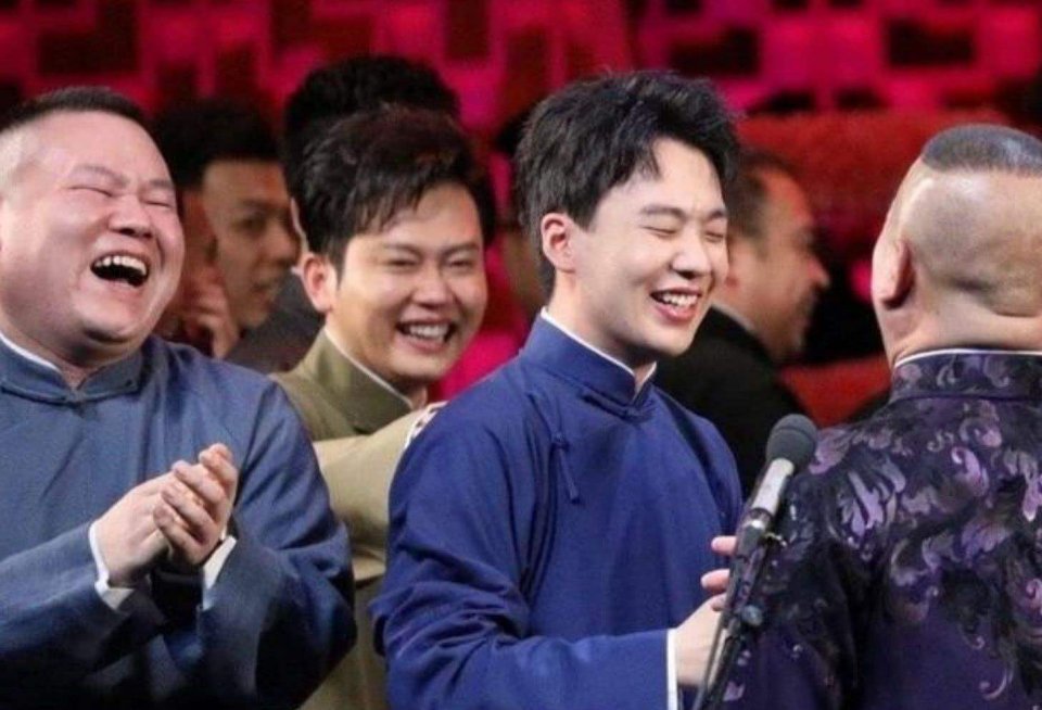 相声|苗阜做客《群英会》，自称是最火的相声演员之一，遭网友留言嘲讽